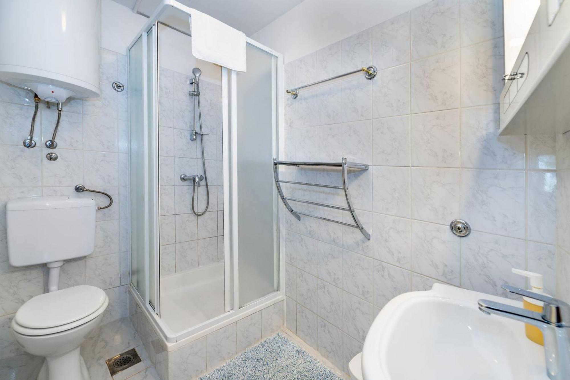 Apartments Oleander Kricin Baška Εξωτερικό φωτογραφία