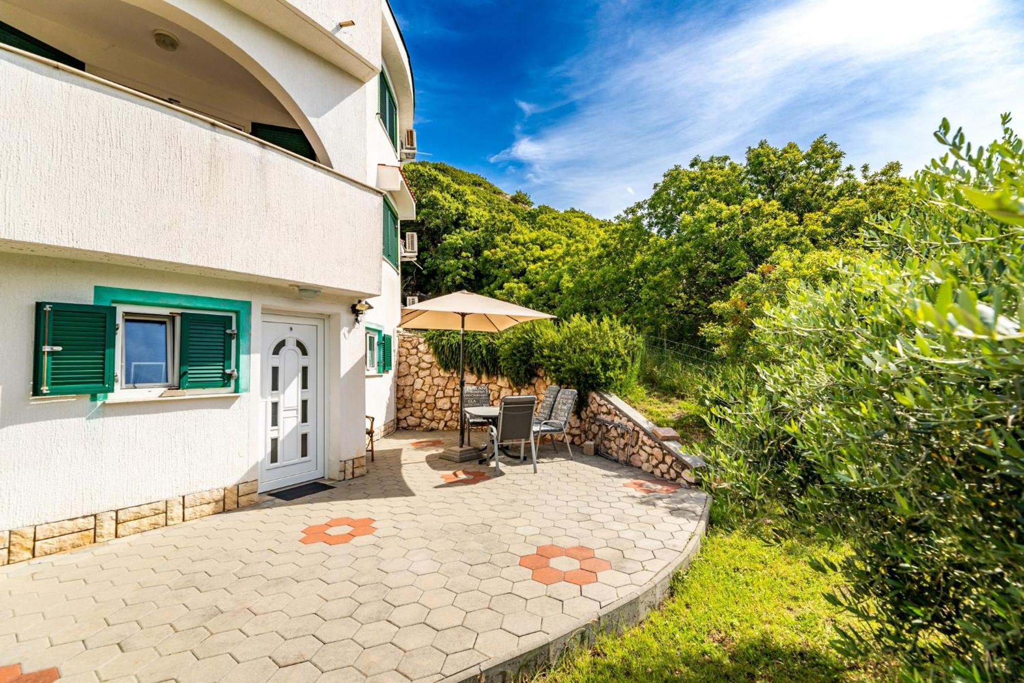 Apartments Oleander Kricin Baška Εξωτερικό φωτογραφία