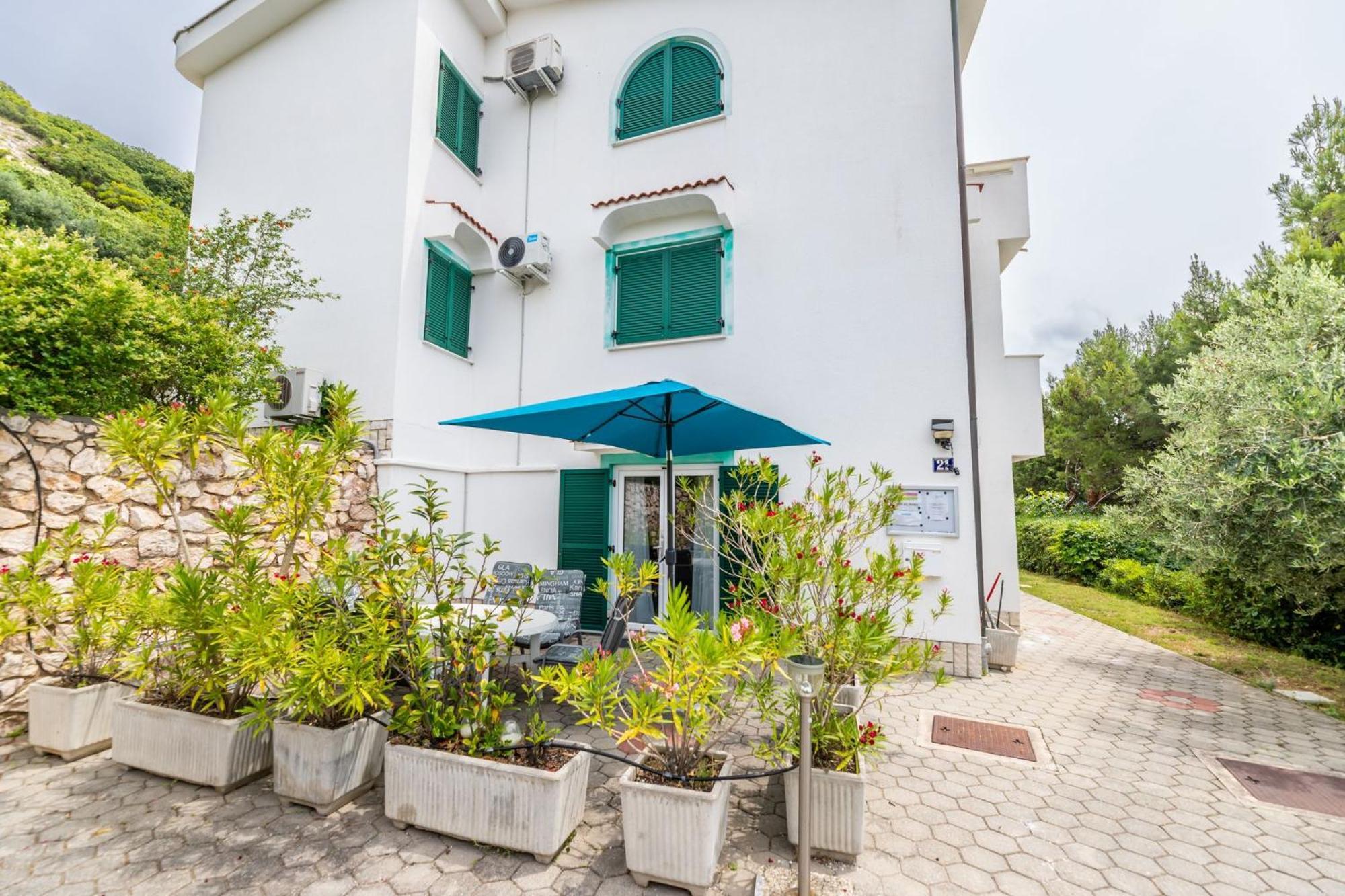 Apartments Oleander Kricin Baška Εξωτερικό φωτογραφία
